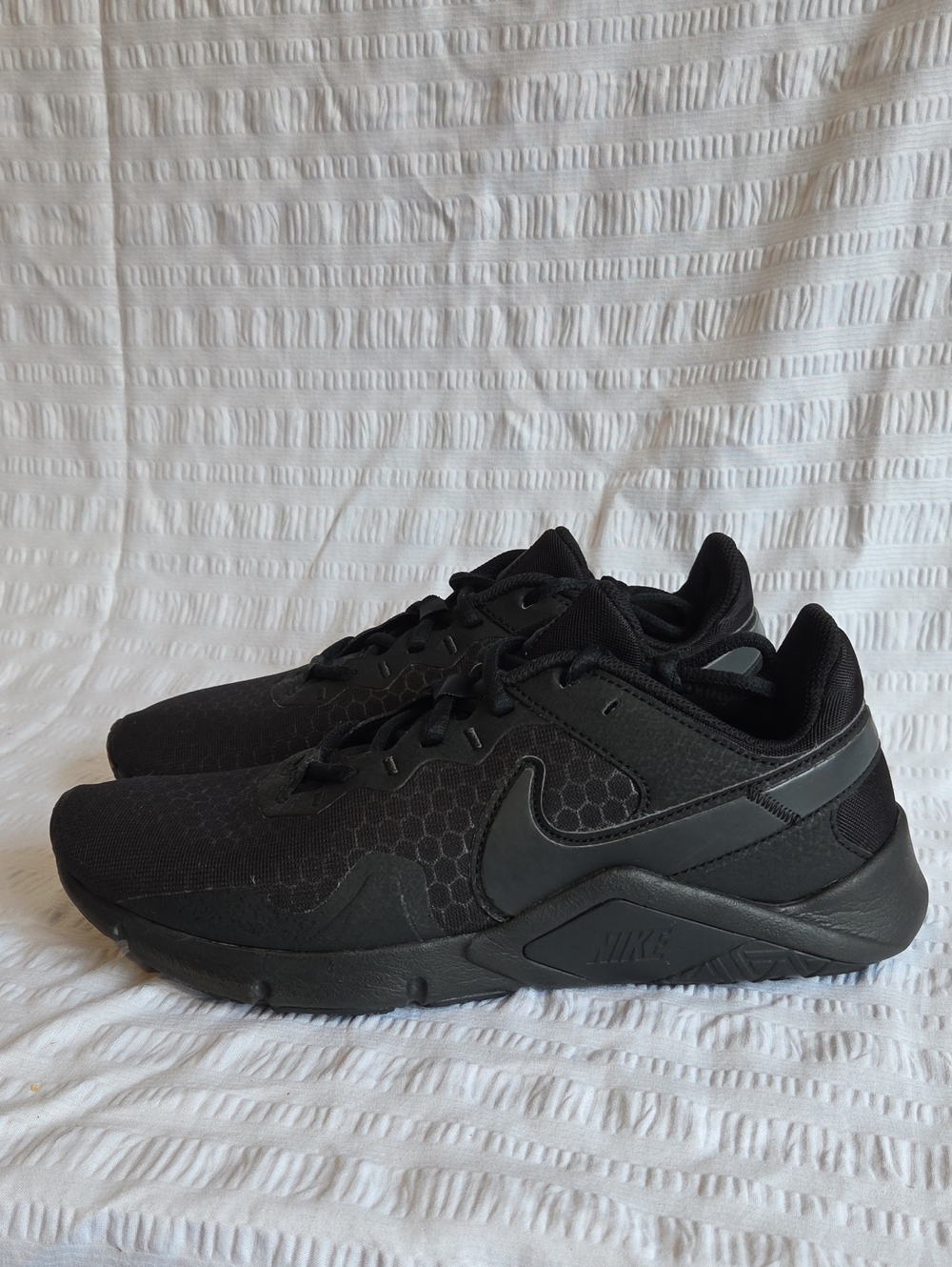 Nike Legend Essential 2 training Shoes